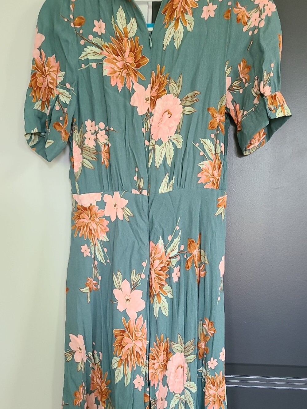 Petal & Pup Green Floral Maxi Dress with Pink & Orange Blooms - Picture 2 of 3